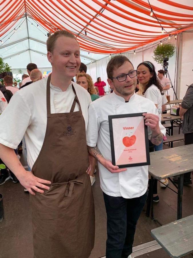 Smaken Av Ryfylke Event As Overnatting, Bygningen Drives Ikke Som Hotell Hjelmeland Esterno foto