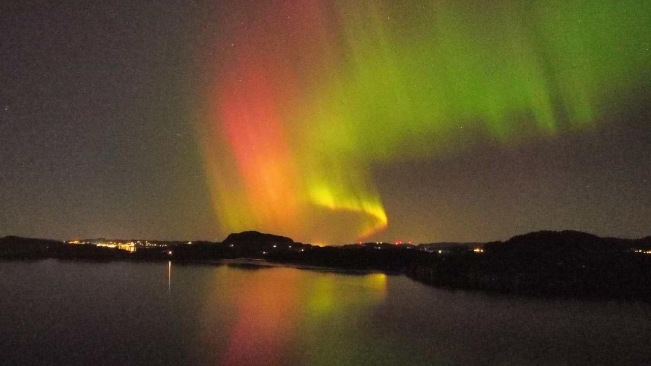 Smaken Av Ryfylke Event As Overnatting, Bygningen Drives Ikke Som Hotell Hjelmeland Esterno foto