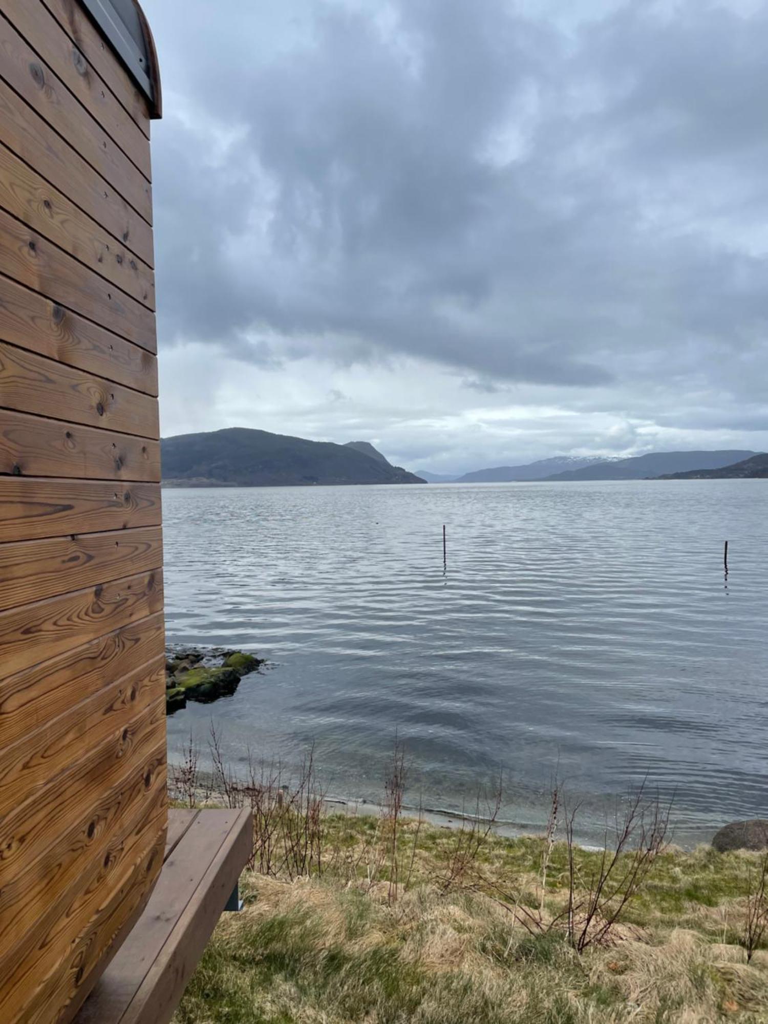 Smaken Av Ryfylke Event As Overnatting, Bygningen Drives Ikke Som Hotell Hjelmeland Esterno foto